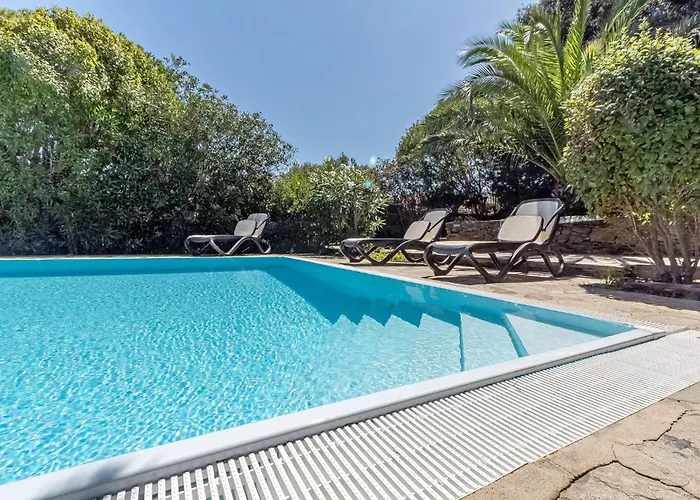 Casaviva - Con Piscina Privata A Стинтино